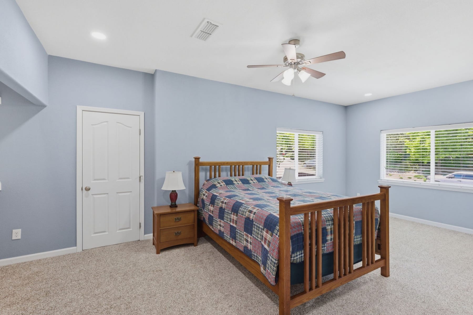  965 NW Valley View Drive Grants Pass, OR 97526 - 物件實景