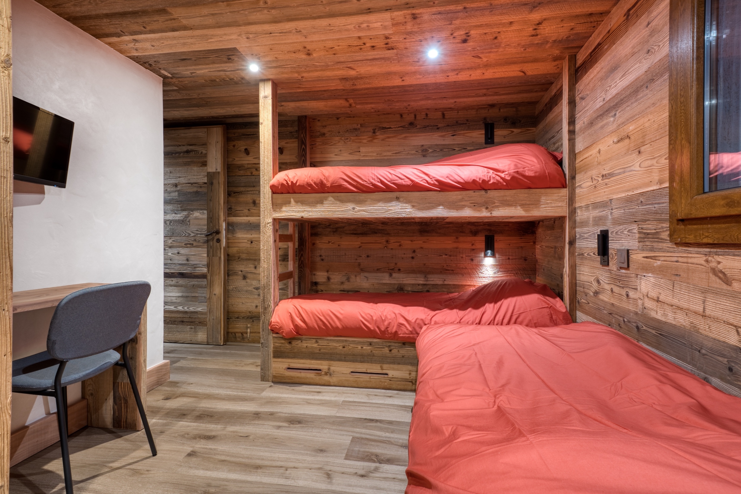  Chalet Bella Vista : 460 sqm of authenticity nestled in the heights of Megève - 物件實景