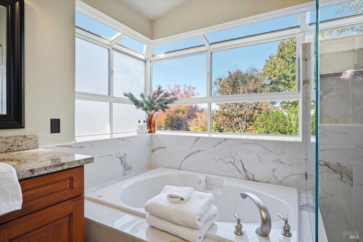 Napa, California, 94559, United States, 5 Bedrooms Bedrooms, ,3 BathroomsBathrooms,Residential,For Sale,2000395