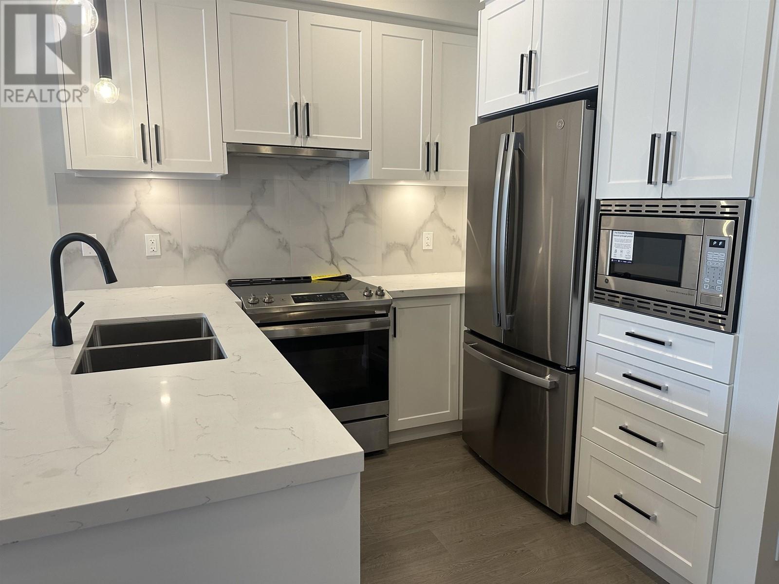 MAPLE RIDGE, British Columbia, CA, 2 Bedrooms Bedrooms, ,2 BathroomsBathrooms,Residential,For Sale,1913771
