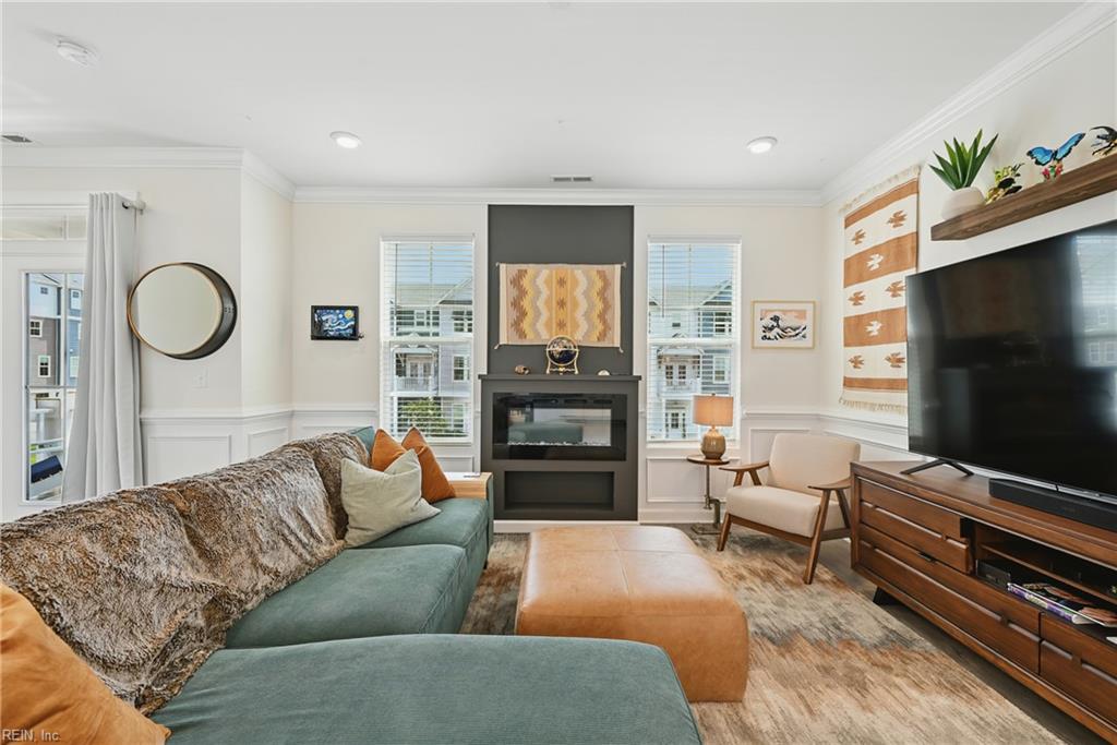 Norfolk Va, Virginia, 23518, United States, 2 Bedrooms Bedrooms, ,3 BathroomsBathrooms,Residential,For Sale,1866768