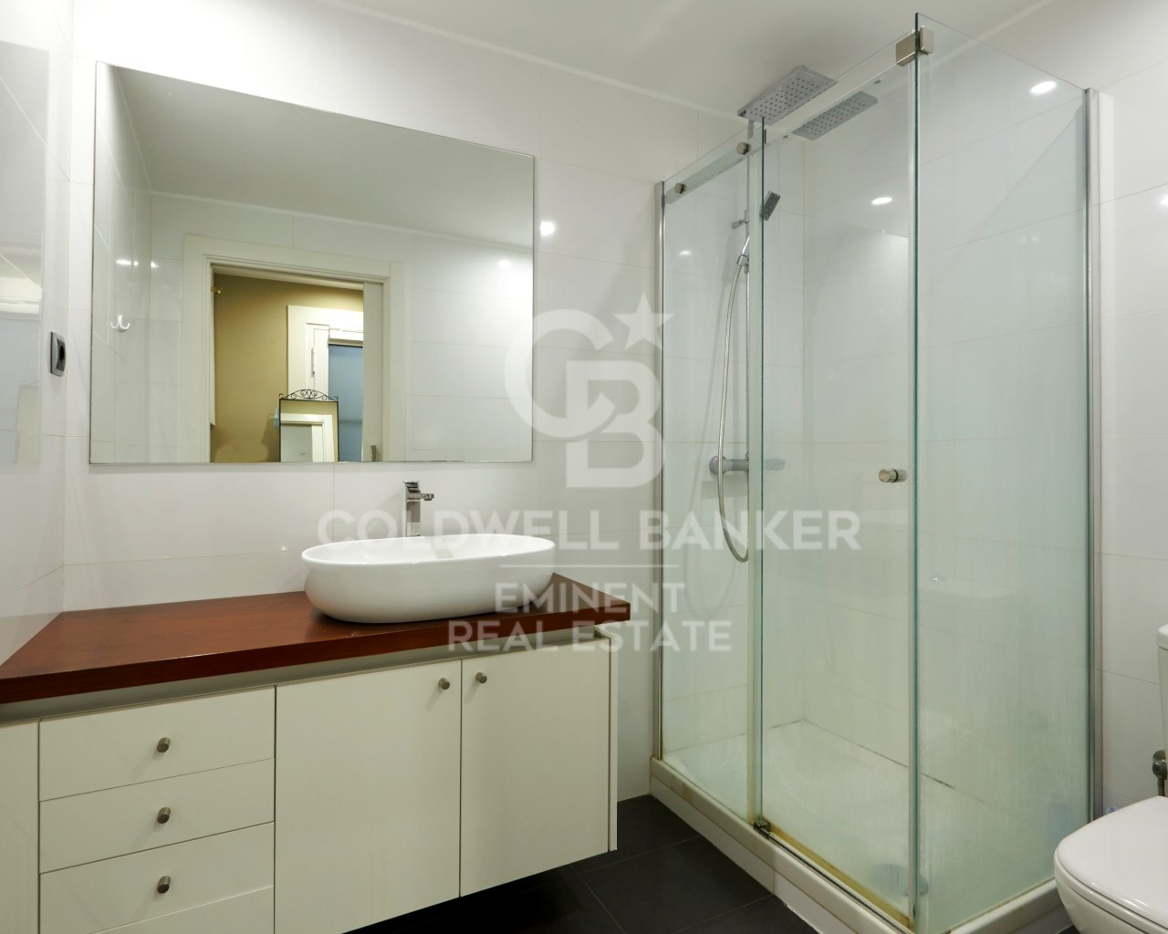Barcelona, Barcelona, Eixample Barcelona, Barcelon, Barcelona, Catalonia, ES, 2 Bedrooms Bedrooms, ,2 BathroomsBathrooms,Residential,For Sale,Barcelona, Barcelona, Eixample Barcelona, Barcelon,1448502
