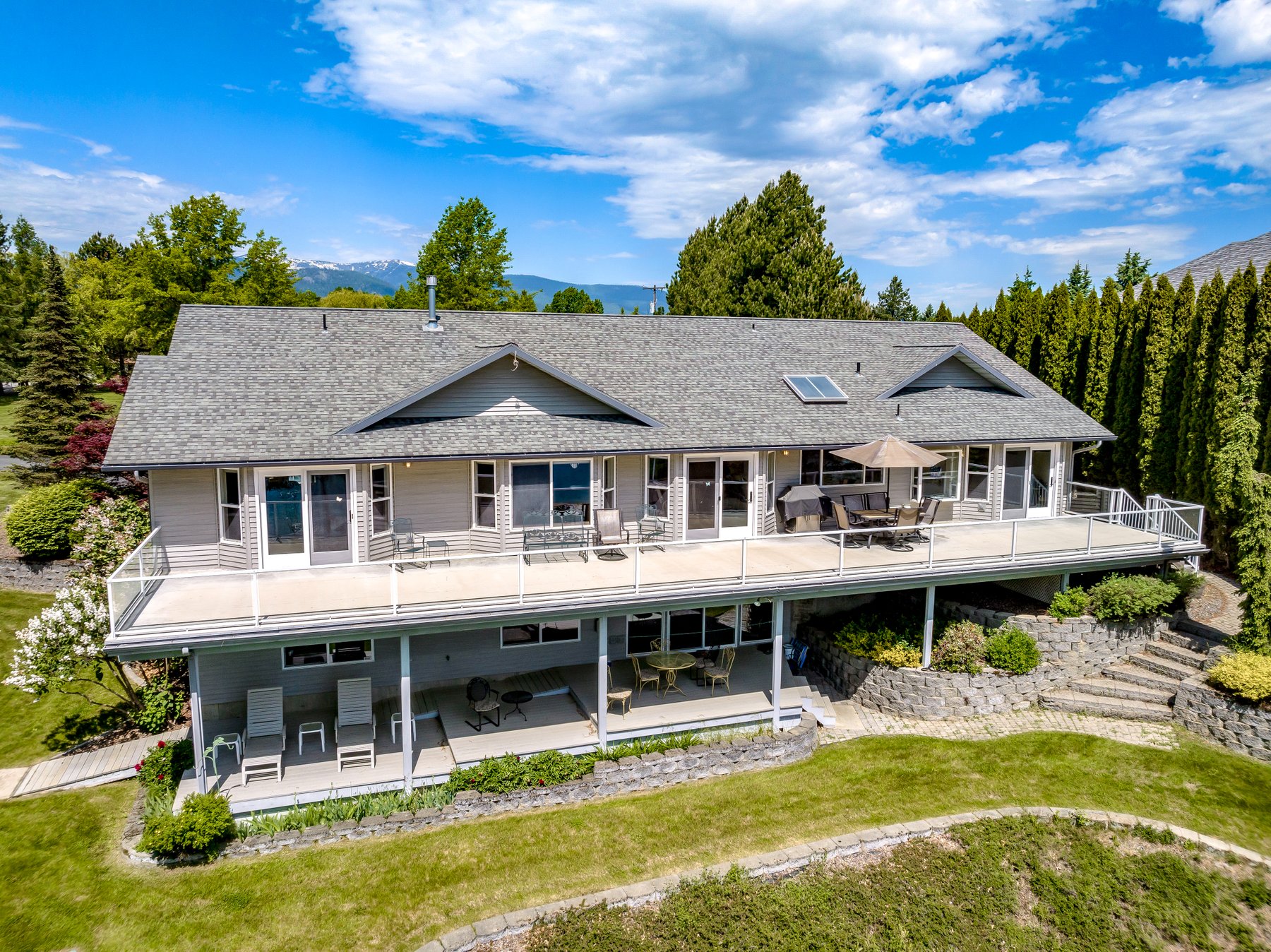 Sandpoint, Idaho, 83864, United States, 4 Bedrooms Bedrooms, ,4 BathroomsBathrooms,Residential,For Sale,1834691
