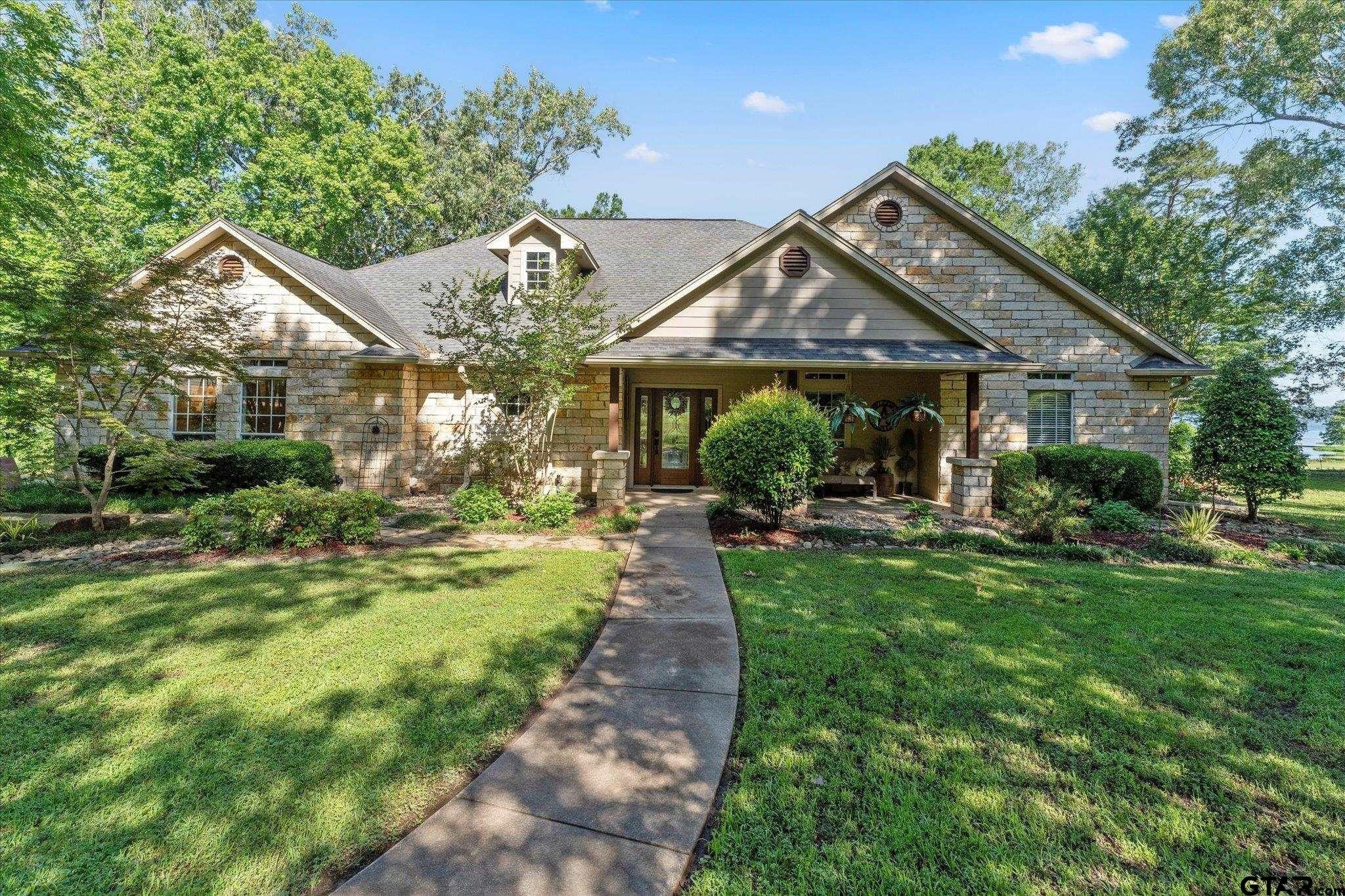 Pittsburg, Texas, 75686, United States, 4 Bedrooms Bedrooms, ,4 BathroomsBathrooms,Residential,For Sale,1983257