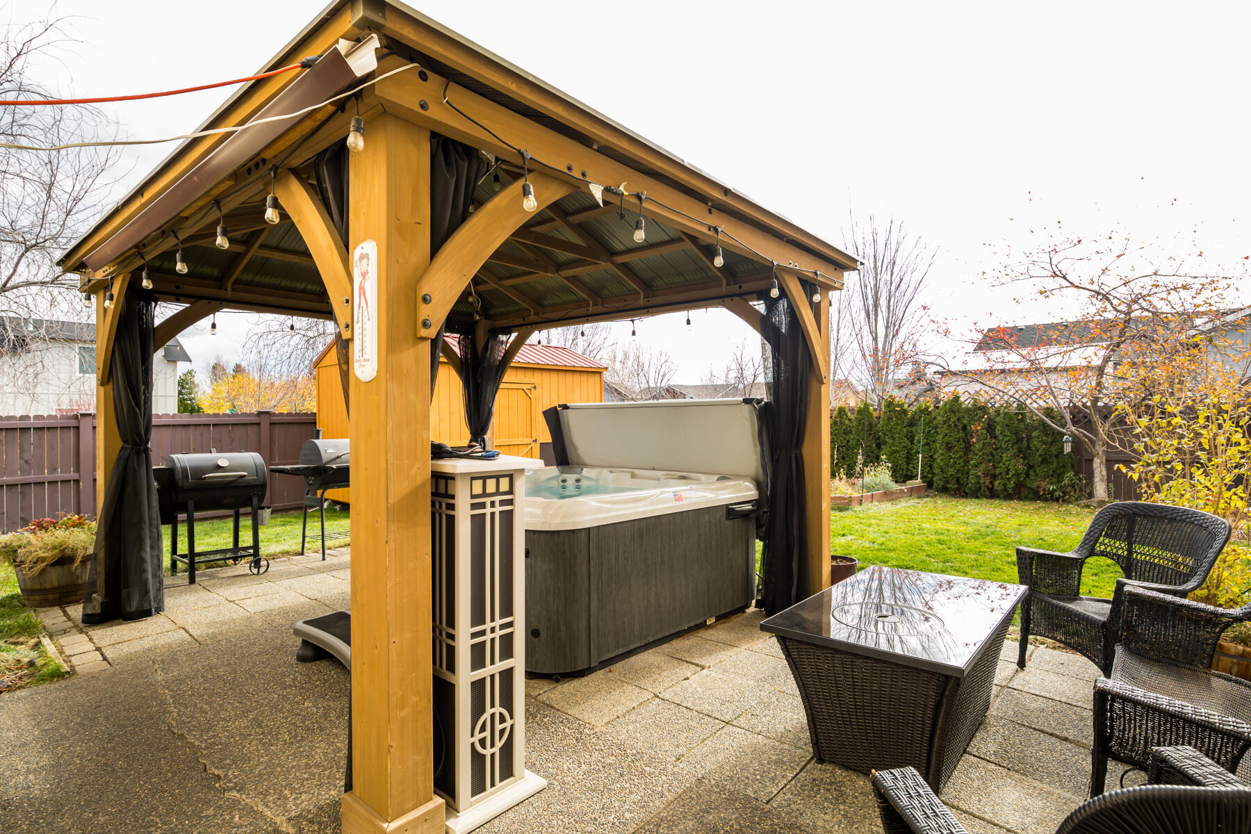 Bend, Oregon, 97702, United States, 4 Bedrooms Bedrooms, ,4 BathroomsBathrooms,Residential,For Sale,1992804