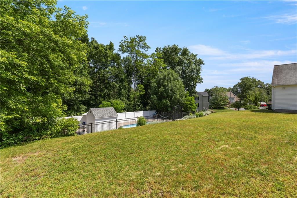 Bellingham, Massachusetts, 02019, United States, 3 Bedrooms Bedrooms, ,3 BathroomsBathrooms,Residential,For Sale,1916234