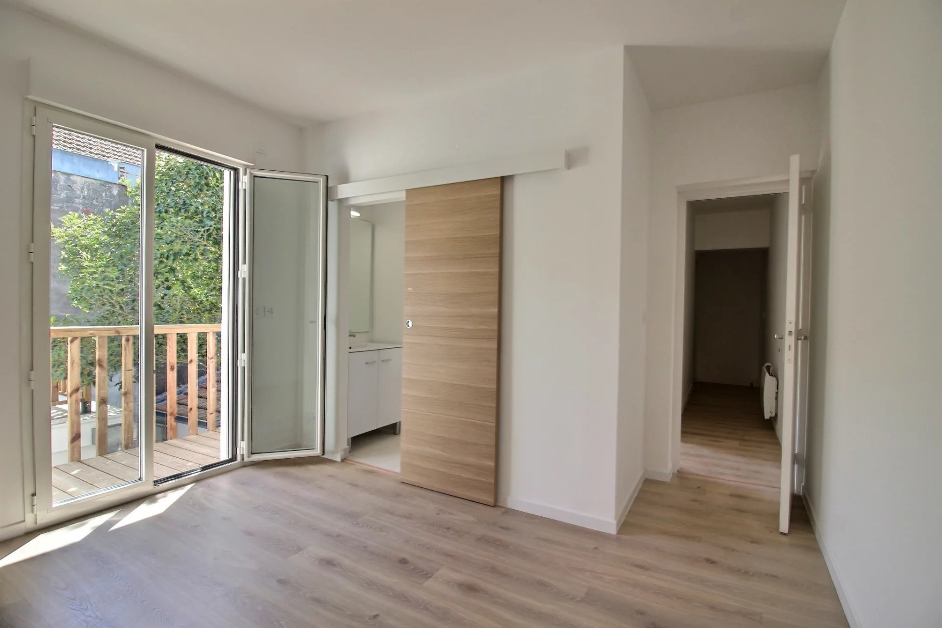 Arcachon, New Aquitaine, 33120, FR, 3 Bedrooms Bedrooms, ,2 BathroomsBathrooms,Residential,For Sale,1995990