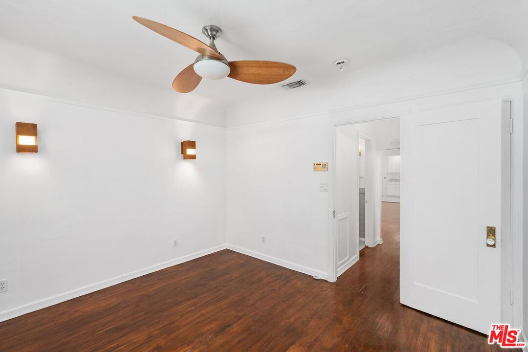 West Hollywood, California, 90046, United States, 4 Bedrooms Bedrooms, ,4 BathroomsBathrooms,Residential,For Sale,1840253