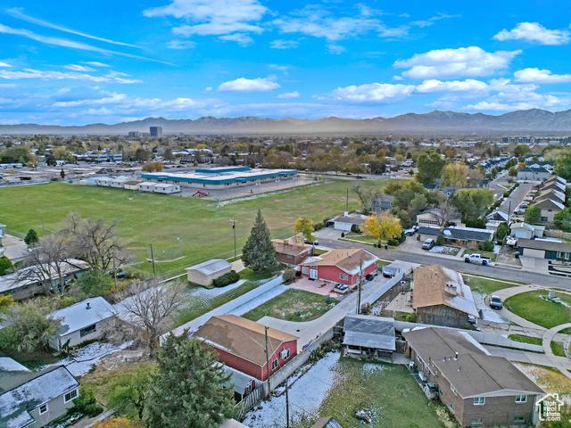 Murray, Utah, 84107, United States, 5 Bedrooms Bedrooms, ,3 BathroomsBathrooms,Residential,For Sale,1943012