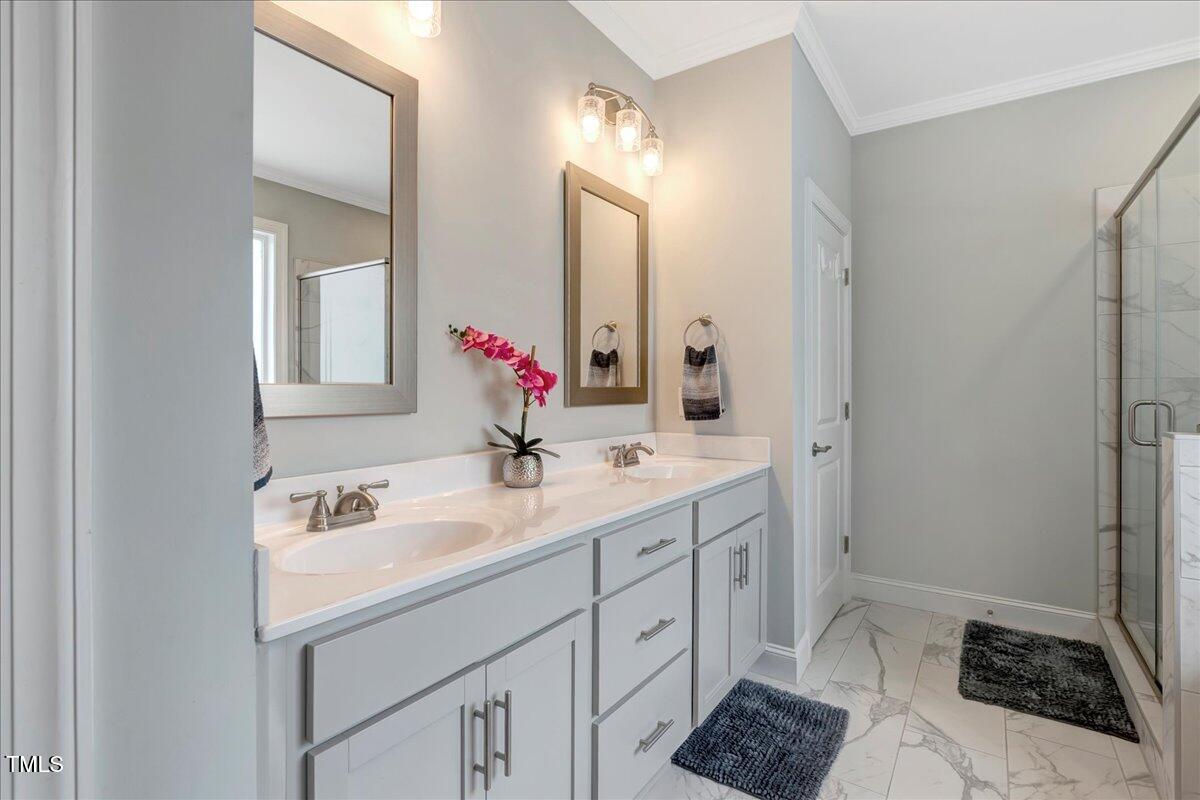 Oxford, North Carolina, 27565, United States, 3 Bedrooms Bedrooms, ,3 BathroomsBathrooms,Residential,For Sale,1911867