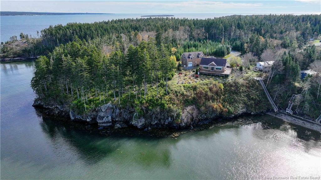 NEW RIVER BEACH, New Brunswick, E5J 1J9, CA, 2 Bedrooms Bedrooms, ,2 BathroomsBathrooms,Residential,For Sale,1874304