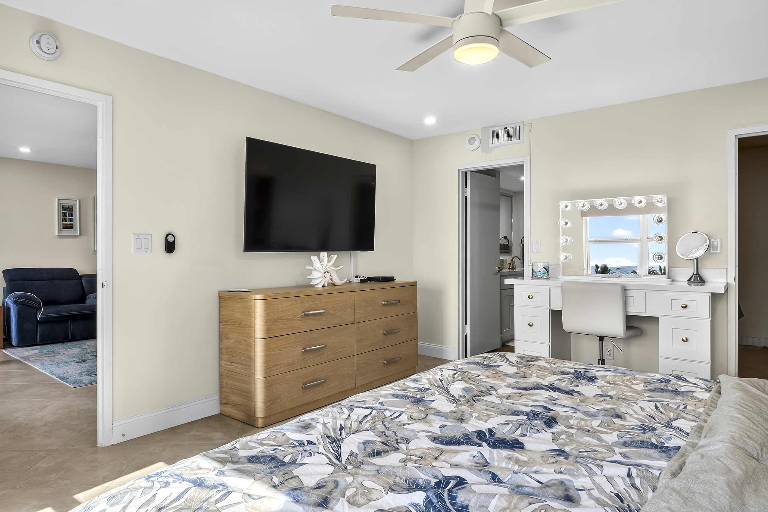  111 N Pompano Beach Boulevard, Pompano Beach, FL, 33062 - 物件實景