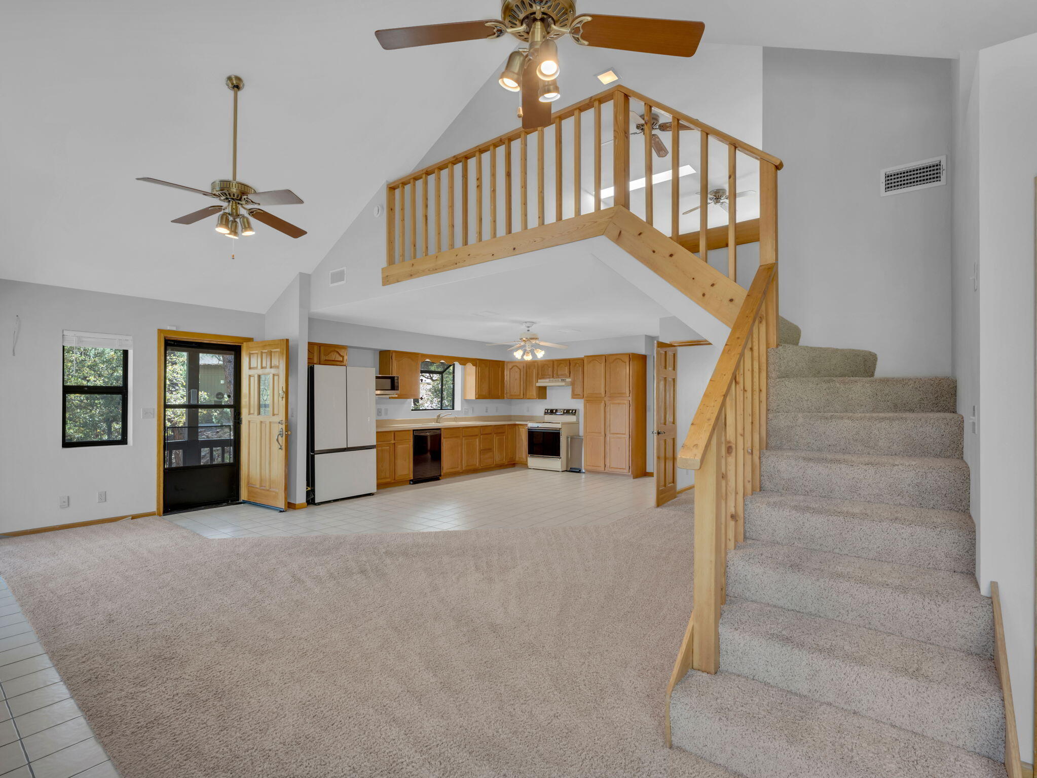 Pine, Arizona, 85544, United States, 3 Bedrooms Bedrooms, ,2 BathroomsBathrooms,Residential,For Sale,1828056