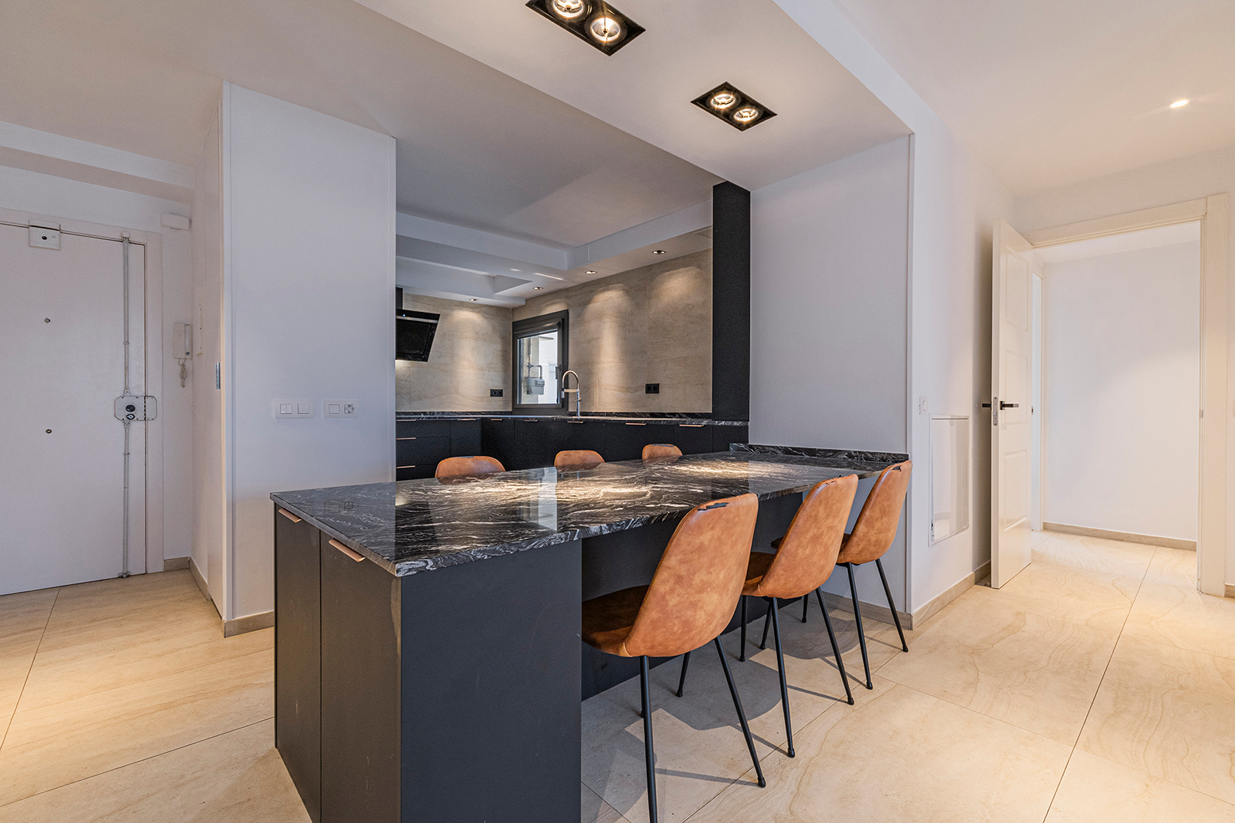  Modern flat in Poblenou, Barcelona - 2 bedrooms and garage - 物件實景