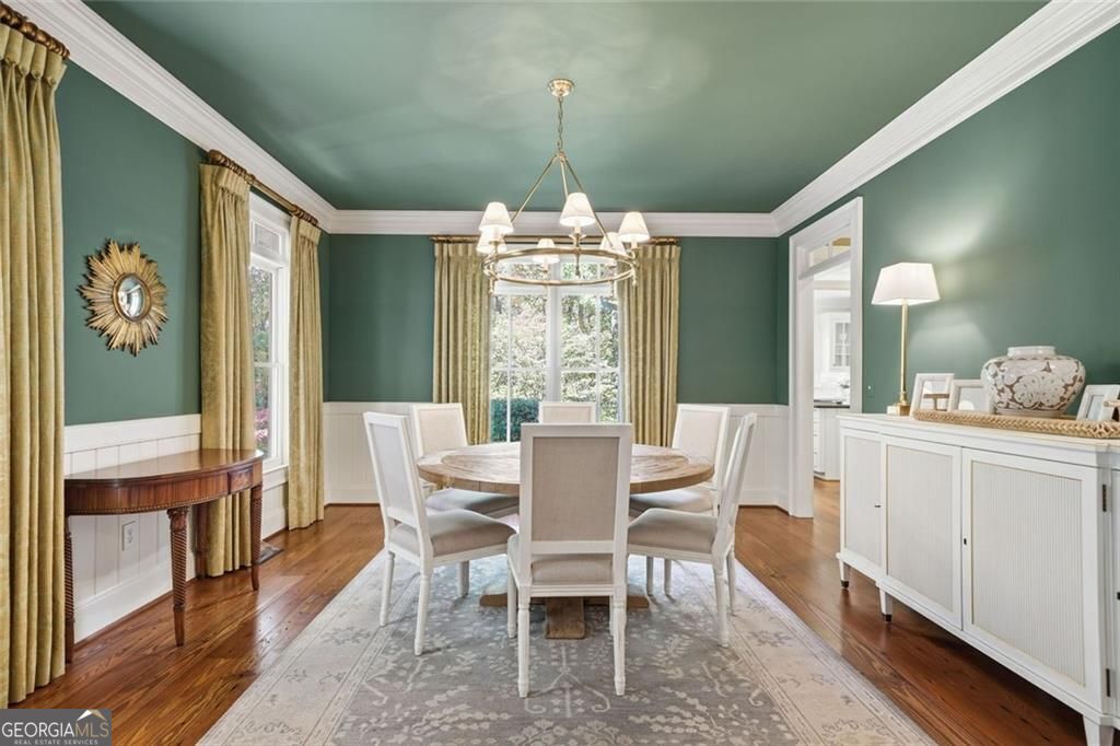 Kennesaw, Georgia, 30152, United States, 5 Bedrooms Bedrooms, ,3 BathroomsBathrooms,Residential,For Sale,1988783