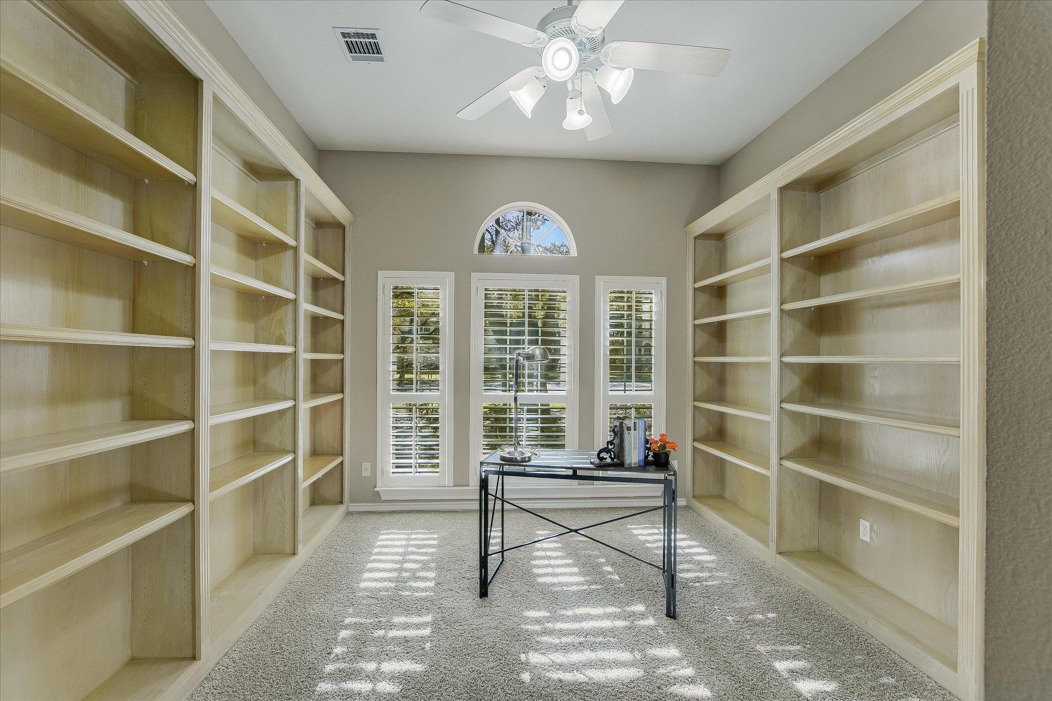 Georgetown, Texas, 78628, United States, 4 Bedrooms Bedrooms, ,4 BathroomsBathrooms,Residential,For Sale,2005701