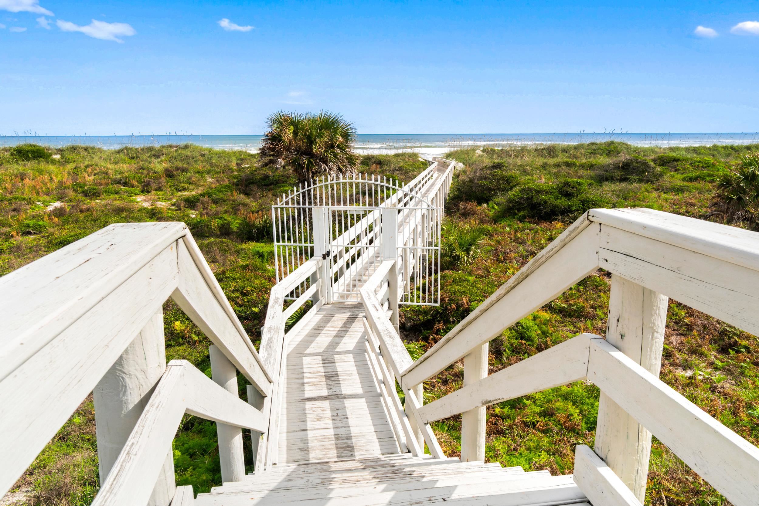 St. Augustine, Florida, 32080, United States, 2 Bedrooms Bedrooms, ,2 BathroomsBathrooms,Residential,For Sale,1988581