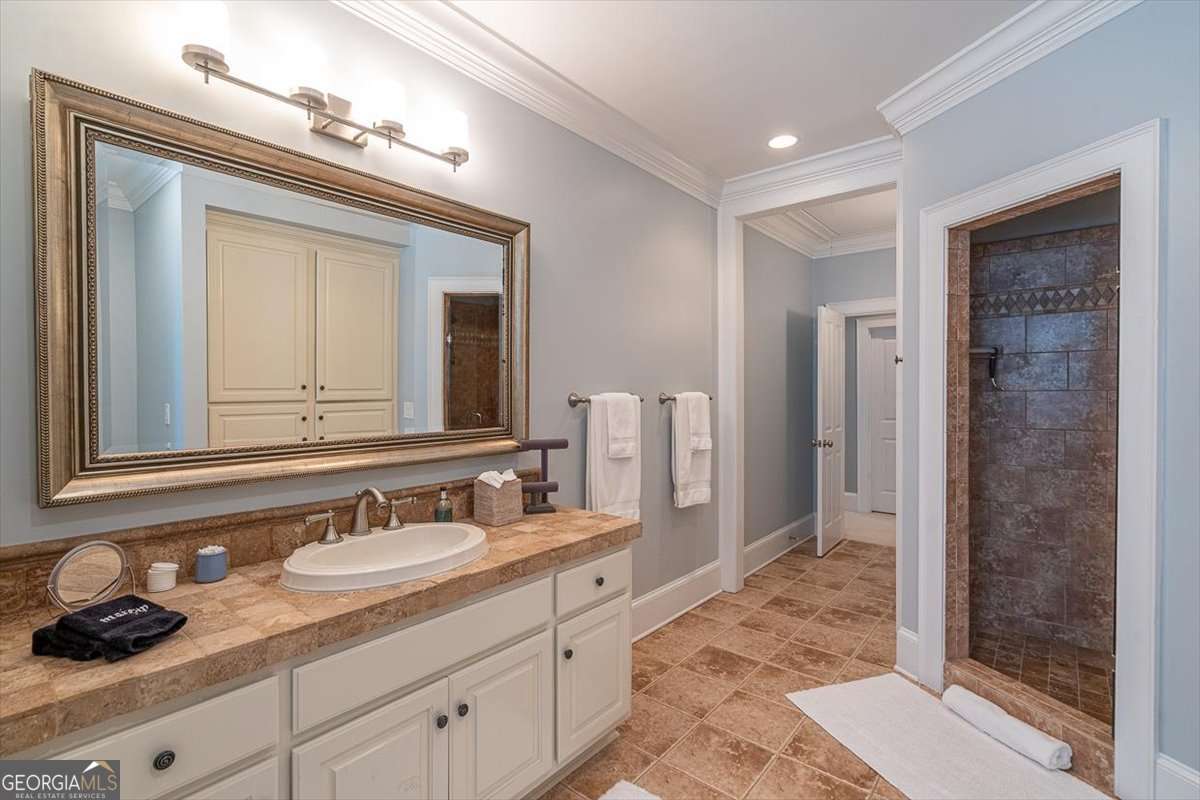 Statham, Georgia, 30666, United States, 6 Bedrooms Bedrooms, ,7 BathroomsBathrooms,Residential,For Sale,1991393