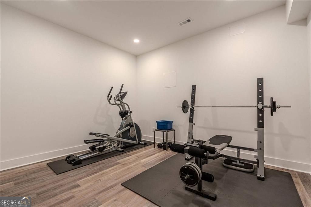 Canton, Georgia, 30114, United States, 5 Bedrooms Bedrooms, ,4 BathroomsBathrooms,Residential,For Sale,1885040