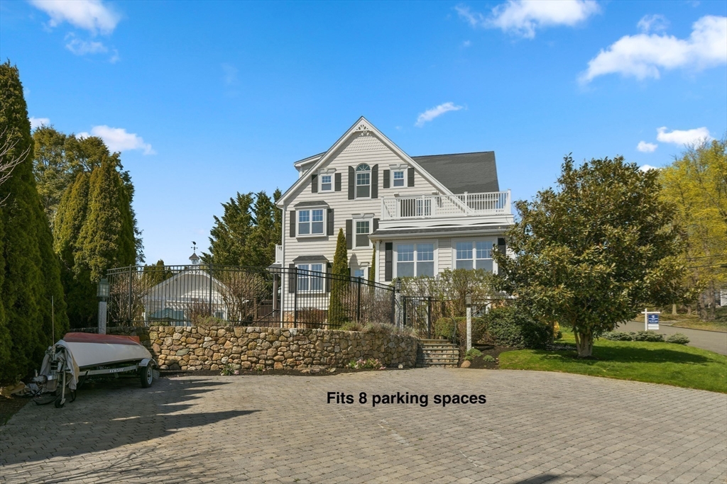 Hull, Massachusetts, 02045, United States, 7 Bedrooms Bedrooms, ,5 BathroomsBathrooms,Residential,For Sale,1794326
