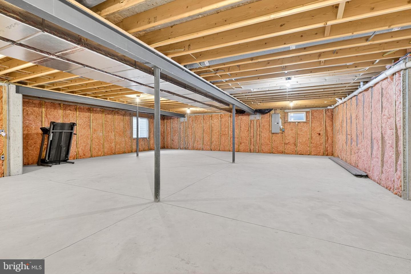 Bird in Hand, Pennsylvania, 17505, United States, 3 Bedrooms Bedrooms, ,2 BathroomsBathrooms,Residential,For Sale,1985193