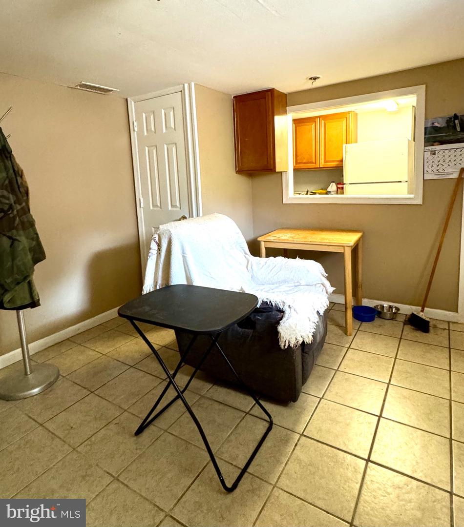Dundalk, Maryland, 21222, United States, 3 Bedrooms Bedrooms, ,4 BathroomsBathrooms,Residential,For Sale,1906595