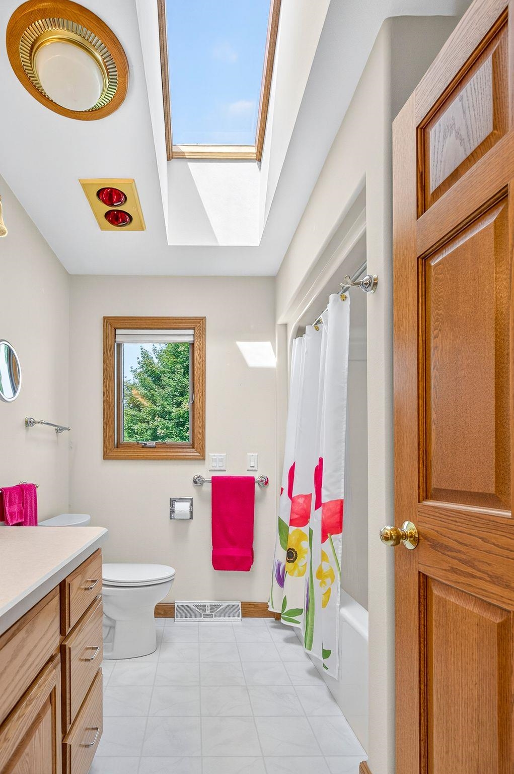 Redgranite, Wisconsin, 54970, United States, 3 Bedrooms Bedrooms, ,3 BathroomsBathrooms,Residential,For Sale,1982577