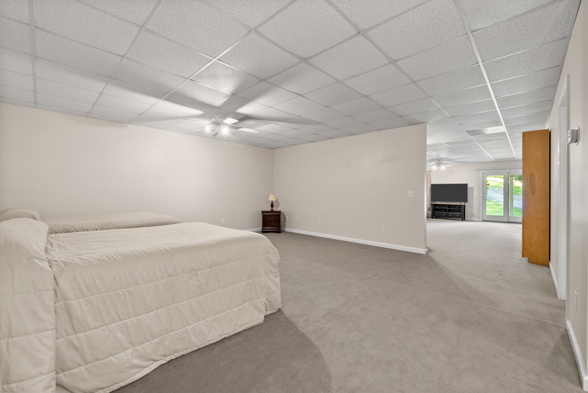 Cadiz, Kentucky, 42211, United States, 4 Bedrooms Bedrooms, ,3 BathroomsBathrooms,Residential,For Sale,1977115