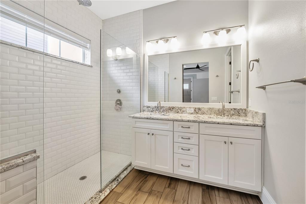 Winter Park, Florida, 32789, United States, 3 Bedrooms Bedrooms, ,3 BathroomsBathrooms,Residential,For Sale,1933203