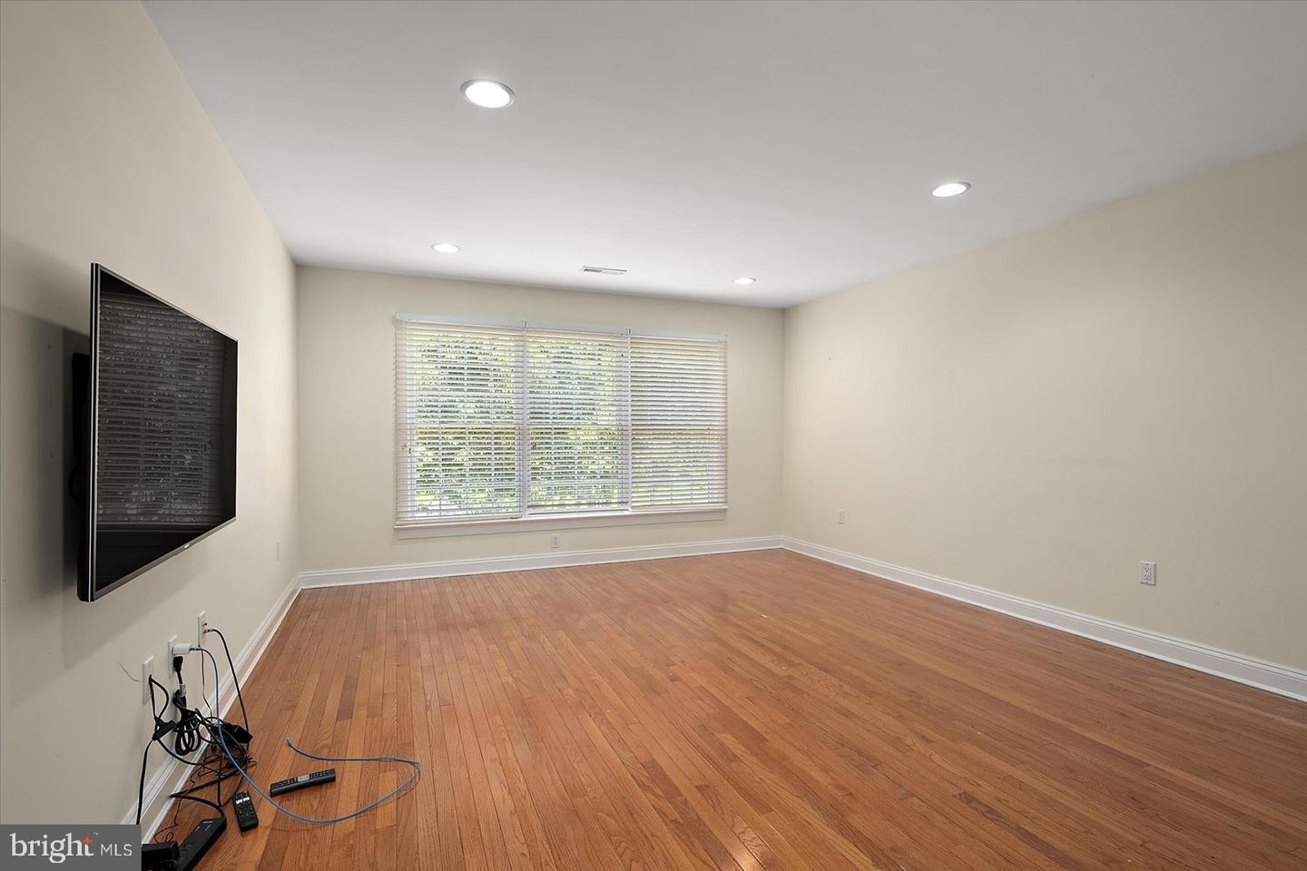 Salisbury, Maryland, 21801, United States, 4 Bedrooms Bedrooms, ,4 BathroomsBathrooms,Residential,For Sale,1874364