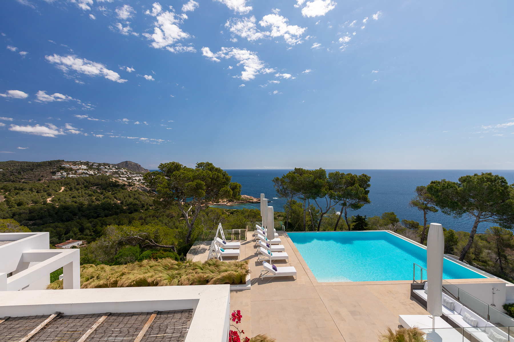  Mediterranean villa with sea views in Ibiza - 物件實景