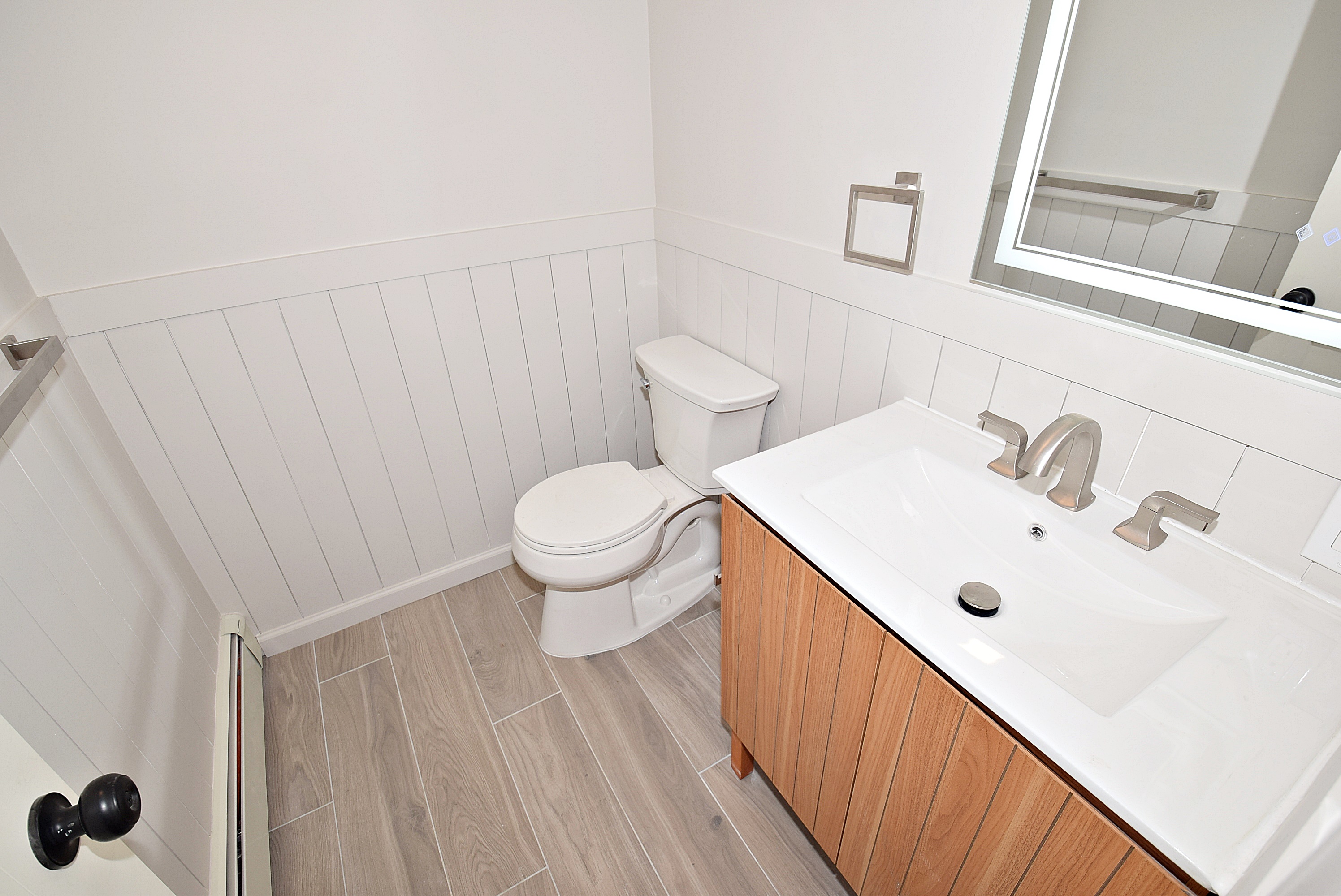 Islip Terrace, New York, 11752, United States, 3 Bedrooms Bedrooms, ,1 BathroomBathrooms,Residential,For Sale,2001528