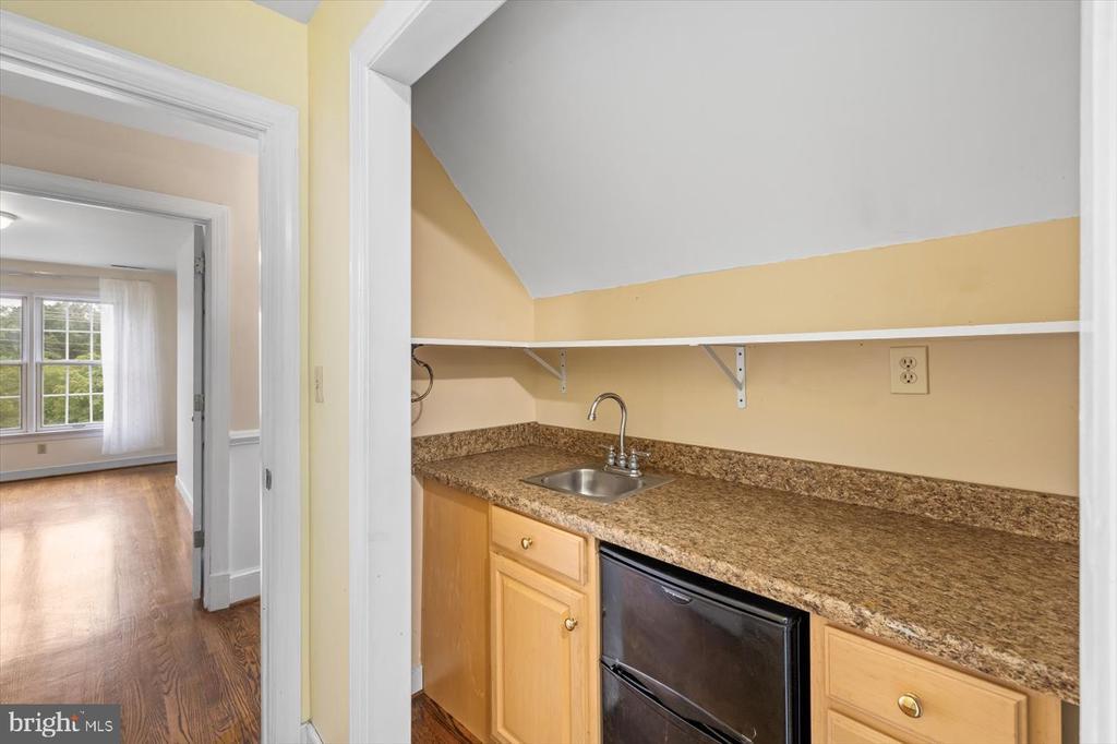 Fredericksburg, Virginia, 22401, United States, 3 Bedrooms Bedrooms, ,3 BathroomsBathrooms,Residential,For Sale,1903786