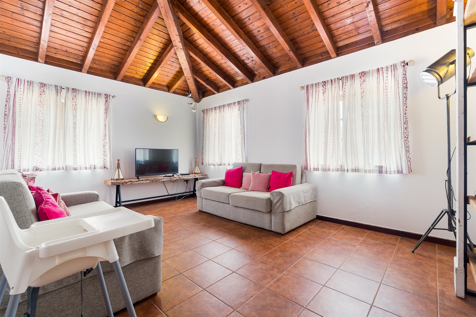  Farm, 8 bedrooms, for Sale - 物件實景