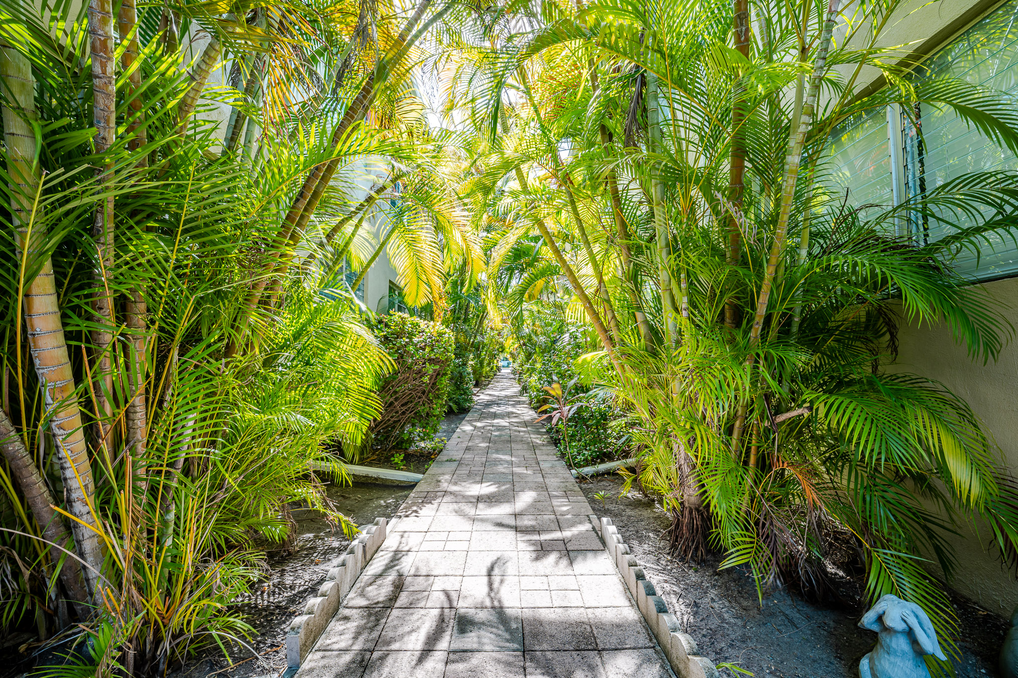  4730 Pine Tree Dr, Miami Beach, FL, 33140 - 物件實景