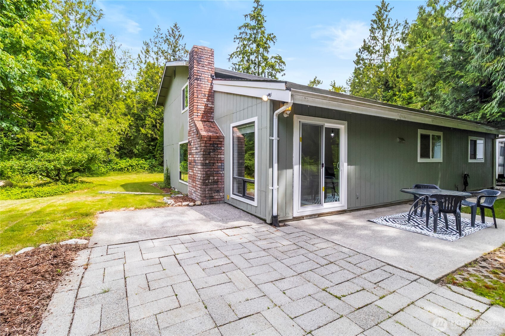 Everson, Washington, 98247, United States, 3 Bedrooms Bedrooms, ,Residential,For Sale,1865462