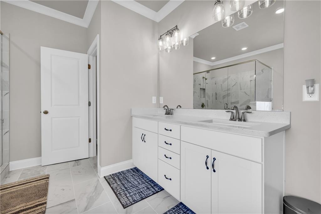 Villa Rica, Georgia, 30180, United States, 5 Bedrooms Bedrooms, ,4 BathroomsBathrooms,Residential,For Sale,1983634