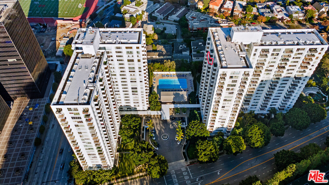 Los Angeles, California, 90067, United States, 1 Bedroom Bedrooms, ,1 BathroomBathrooms,Residential,For Sale,2001995
