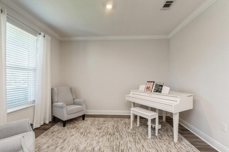 Freeport, Florida, 32439, United States, 4 Bedrooms Bedrooms, ,3 BathroomsBathrooms,Residential,For Sale,1876271