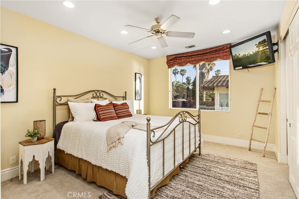 San Diego, California, 92107, United States, 6 Bedrooms Bedrooms, ,5 BathroomsBathrooms,Residential,For Sale,1843009