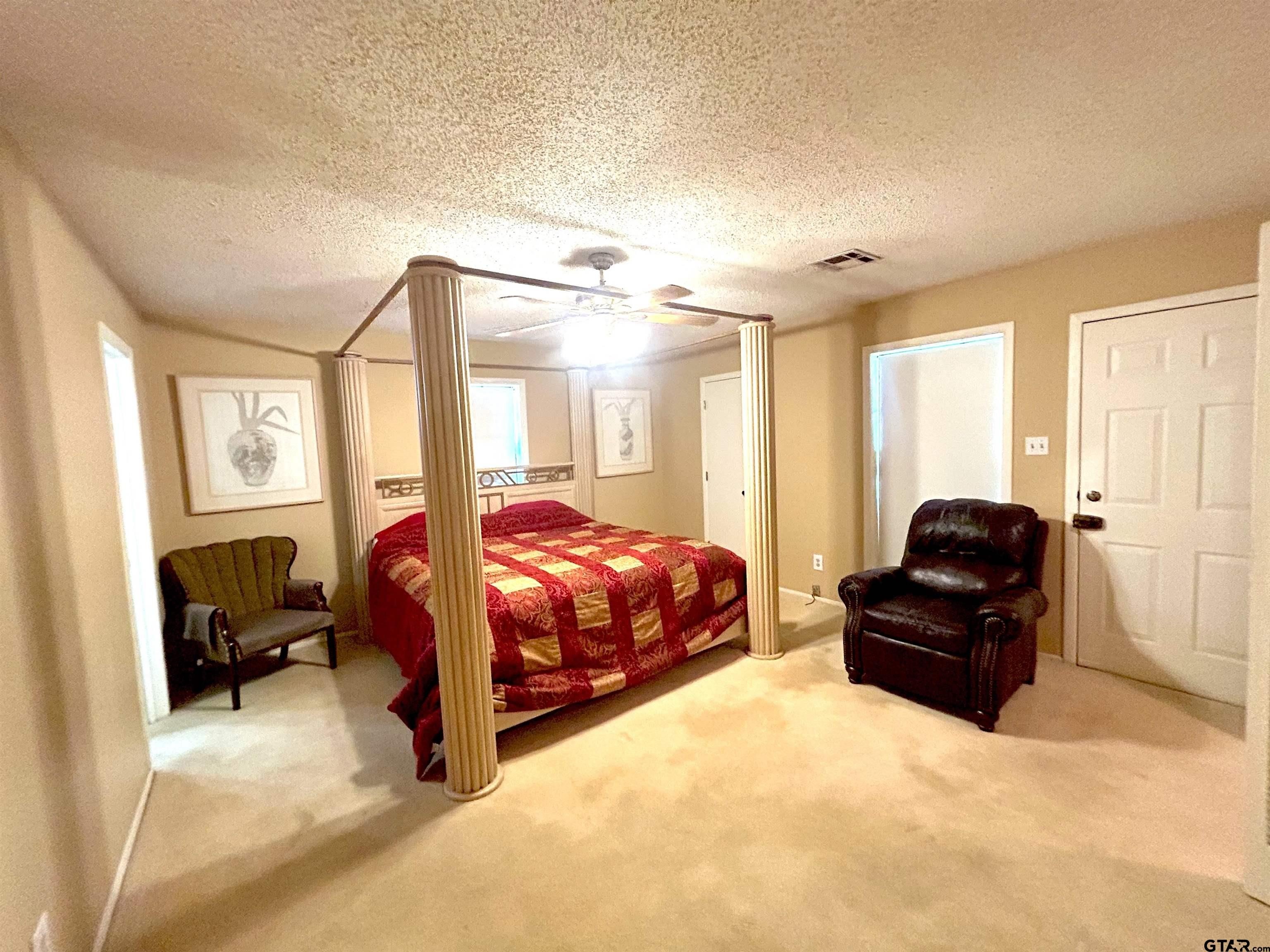 Frankston, Texas, 75763, United States, 3 Bedrooms Bedrooms, ,2 BathroomsBathrooms,Residential,For Sale,1924553