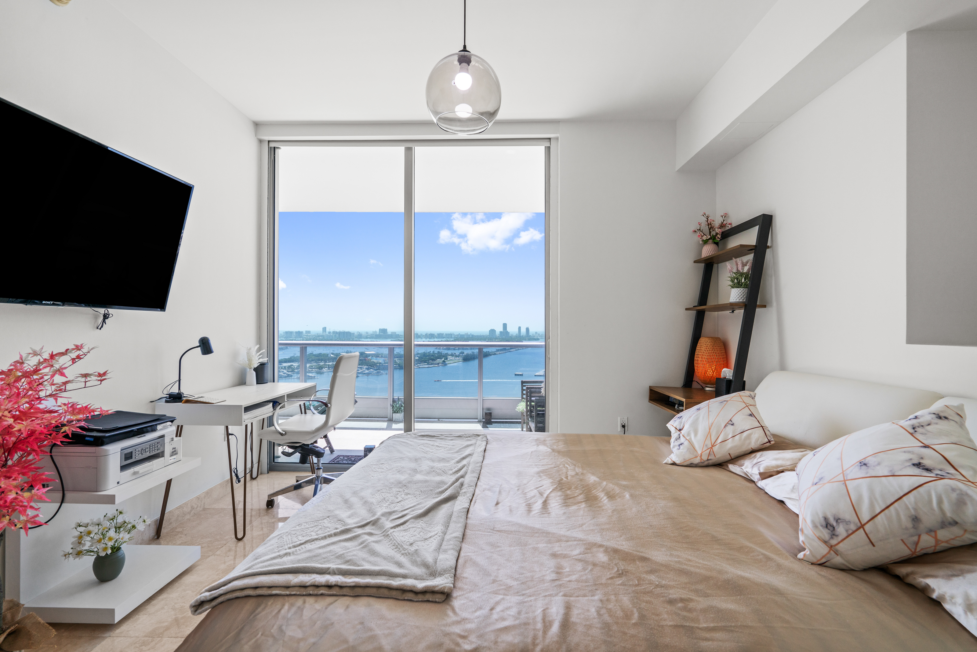  900 Biscayne Blvd, Miami, FL, 33132 - 物件實景