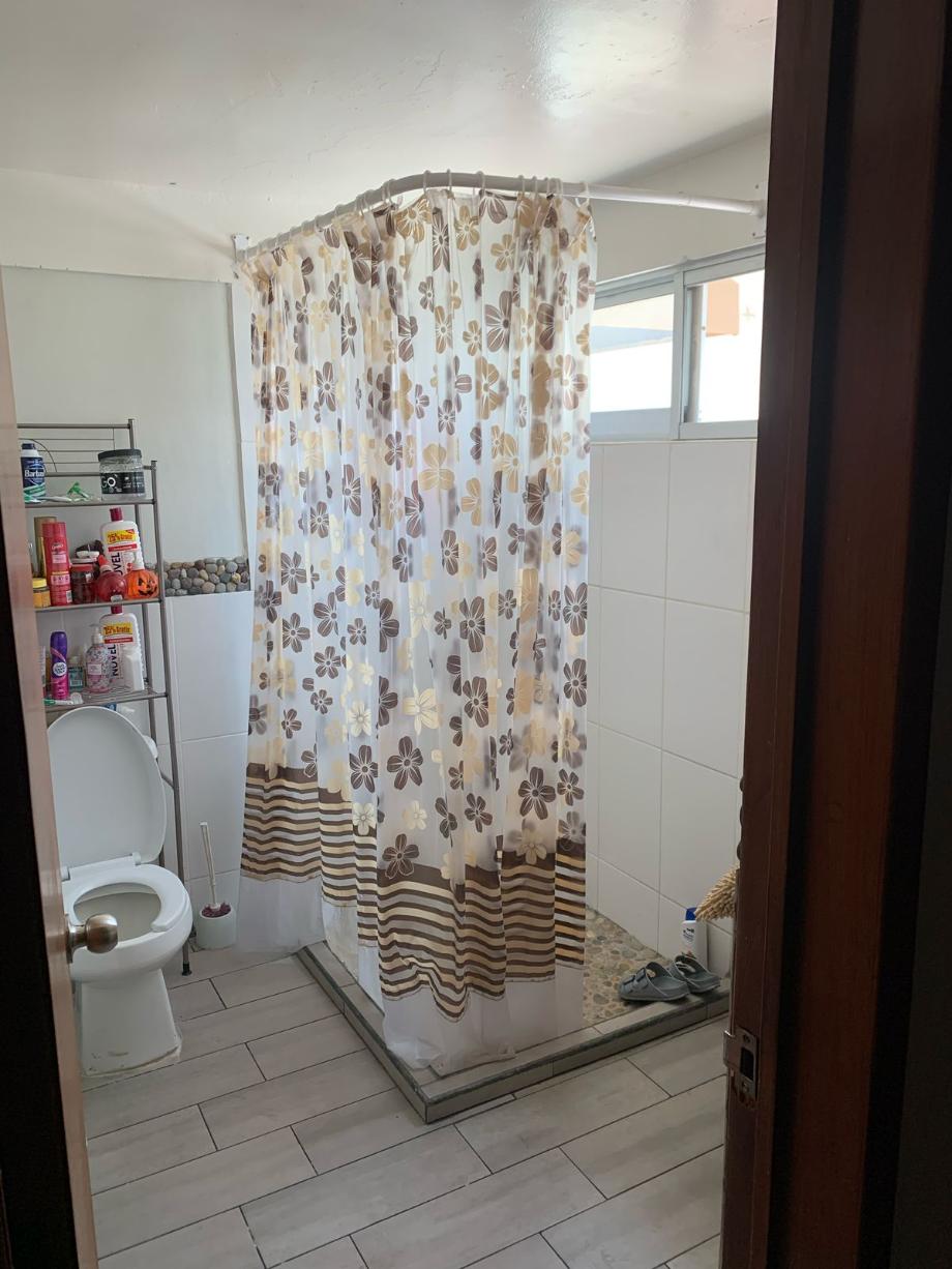 Guadalajara, Jalisco, 44650, Mexico, 5 Bedrooms Bedrooms, ,4 BathroomsBathrooms,Residential,For Sale,1859658