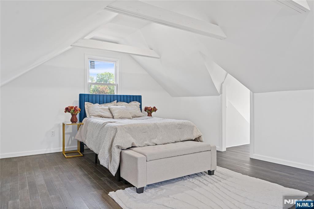 Rutherford, New Jersey, 07070, United States, 3 Bedrooms Bedrooms, ,4 BathroomsBathrooms,Residential,For Sale,1826504