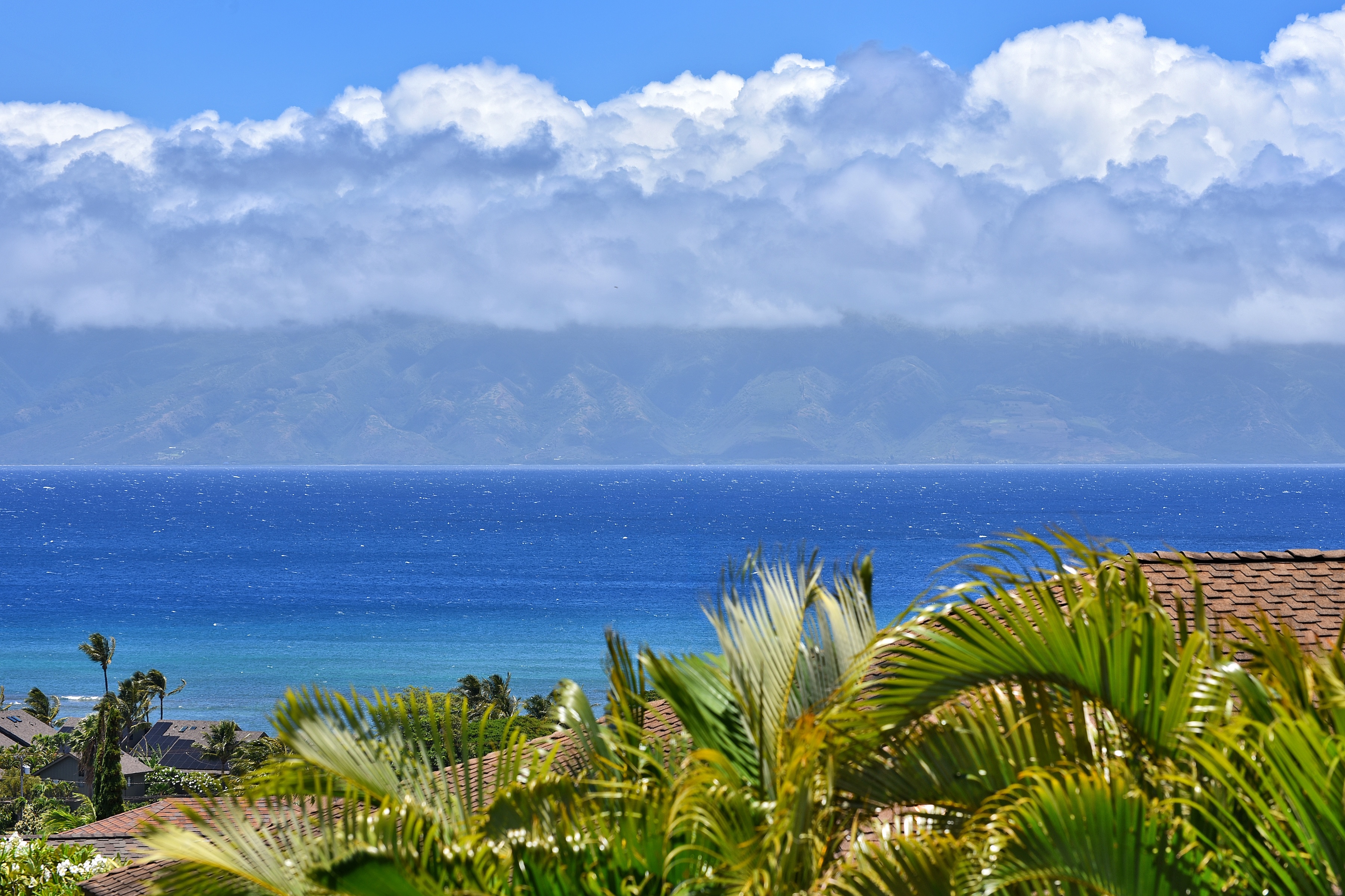  Updated two-story home featuring ocean and island views - 物件實景
