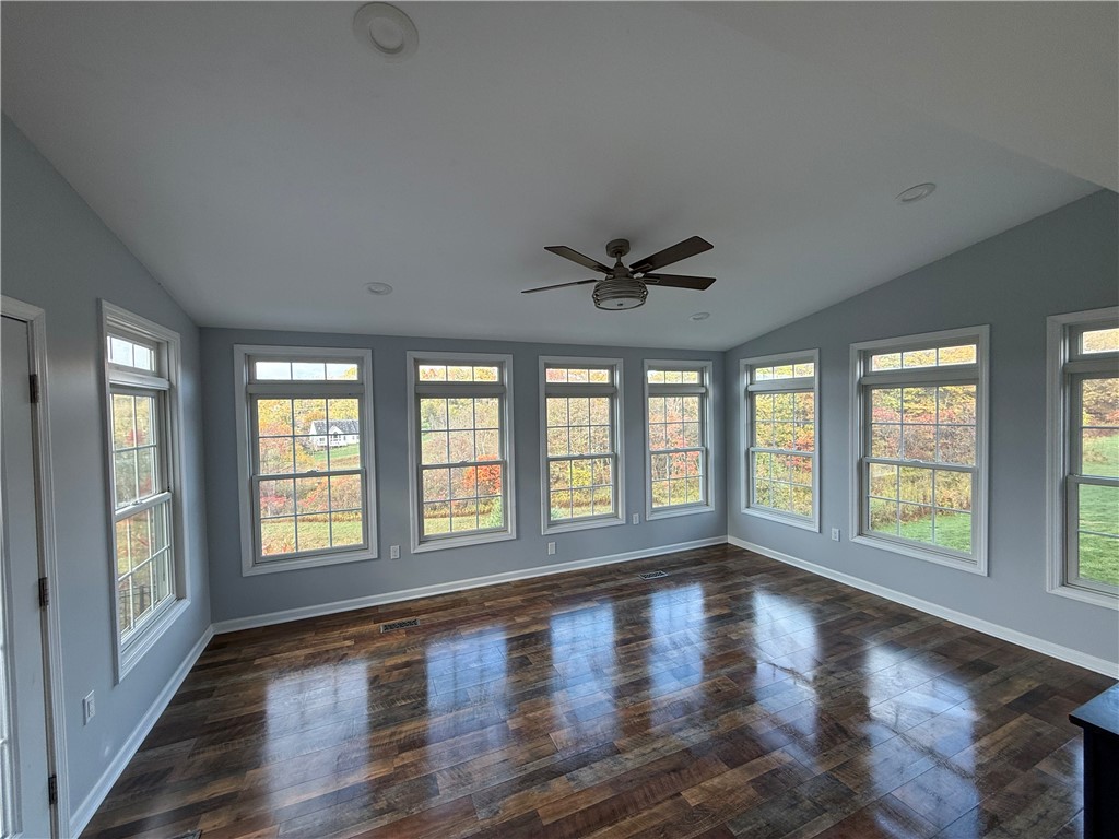 Richland, Pennsylvania, 15044, United States, 4 Bedrooms Bedrooms, ,3 BathroomsBathrooms,Residential,For Sale,1998885