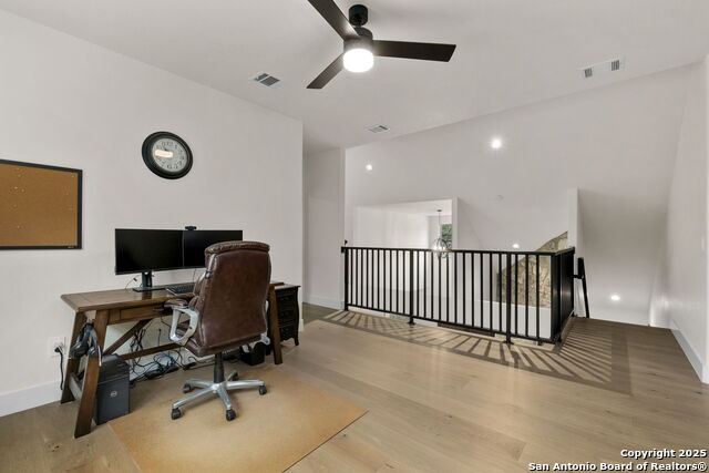 Bandera, Texas, 78003, United States, 3 Bedrooms Bedrooms, ,3 BathroomsBathrooms,Residential,For Sale,1925950