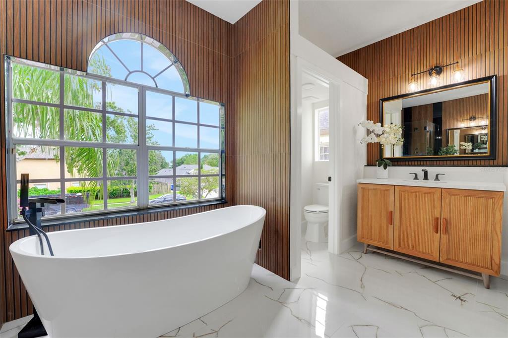 Oviedo, Florida, 32765, United States, 5 Bedrooms Bedrooms, ,3 BathroomsBathrooms,Residential,For Sale,1932444