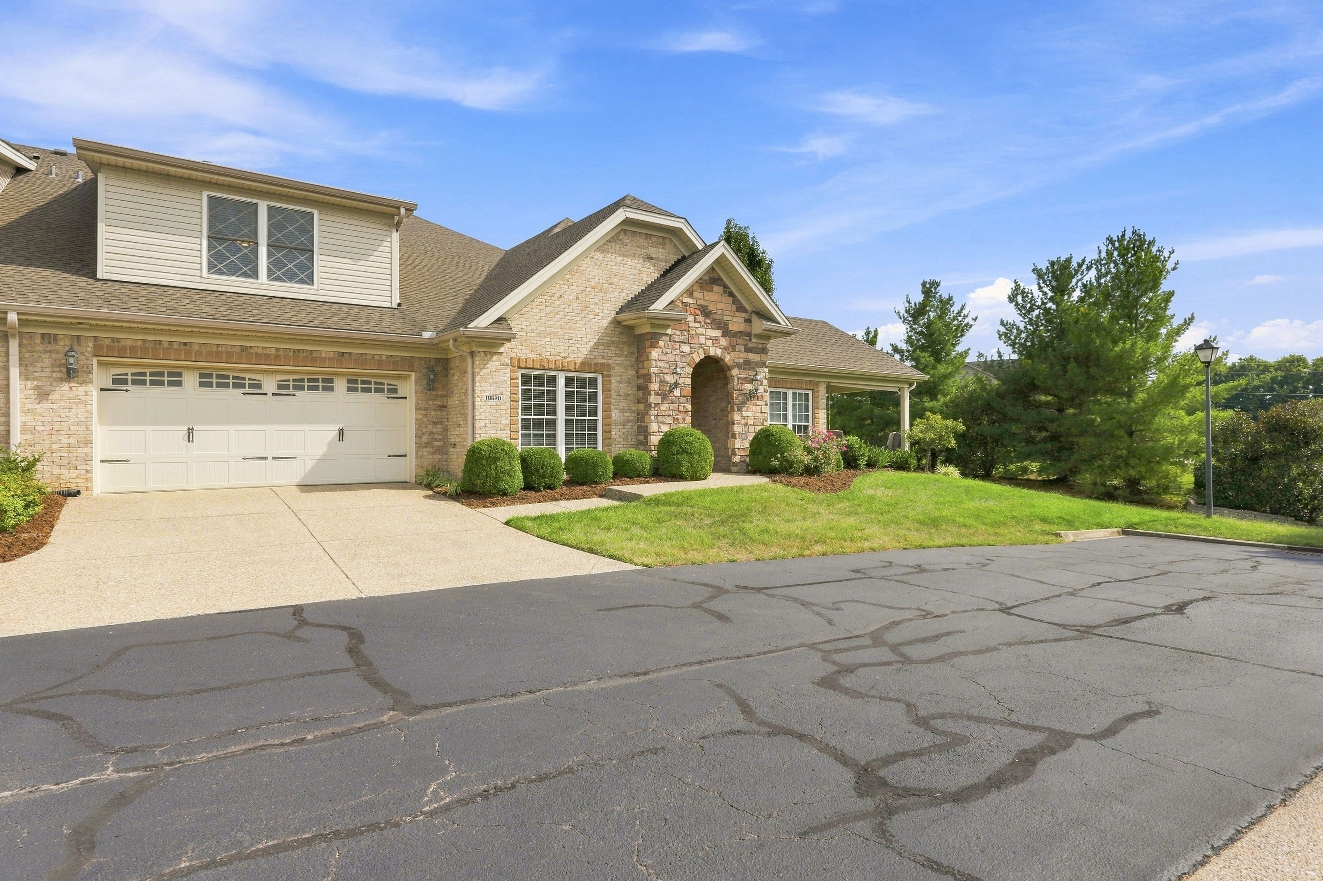  18620 Chadwick Glen Circle, Louisville, KY 40245 - 物件實景