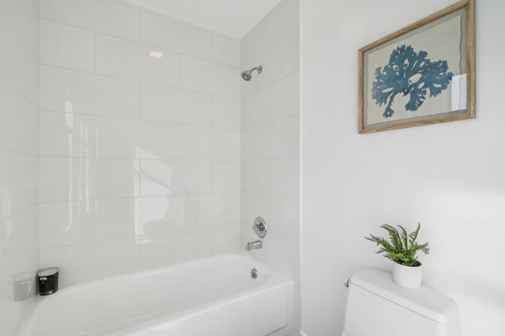 San Francisco, California, 94131, United States, 3 Bedrooms Bedrooms, ,3 BathroomsBathrooms,Residential,For Sale,1974039